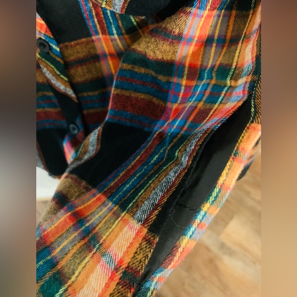 ⭐️HOST PICK⭐️ NEW Washed Cotton Plaid Shacket Size Small - Picture 7 of 10